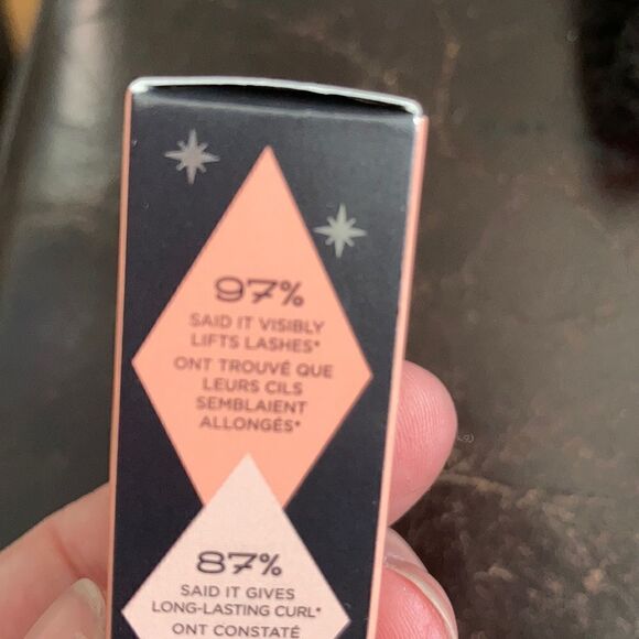 Host Pic🥰Benefit Roller Lash Black Mascara - Picture 6 of 8